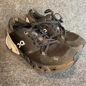 On Cloud Cloudflyer 4 Womens 8 Road Running Shoes Black White Althletic Sneakers